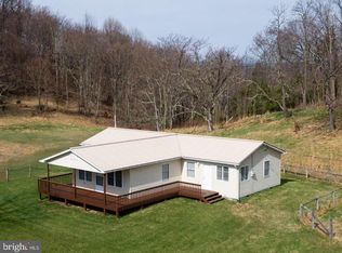 524 Ant Hill Ln, Petersburg, WV 26847
