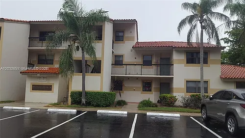 9823 Nob Hill Ct #9823 Photo 1