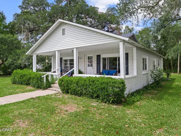 2596 Milton St, Cottondale, FL 32431