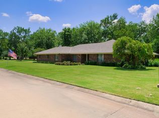 2101 Birnamwood Dr, Miami, OK 74354
