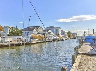 306 Cove Dr, Mantoloking, NJ 08738