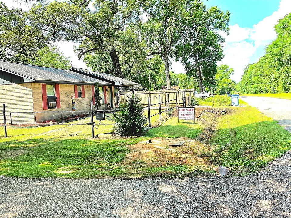 1st image of 475 Jones Rd
