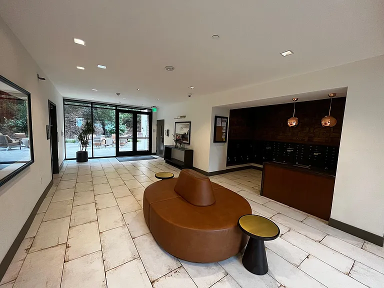 400 El Camino Real #320 — Photo 20