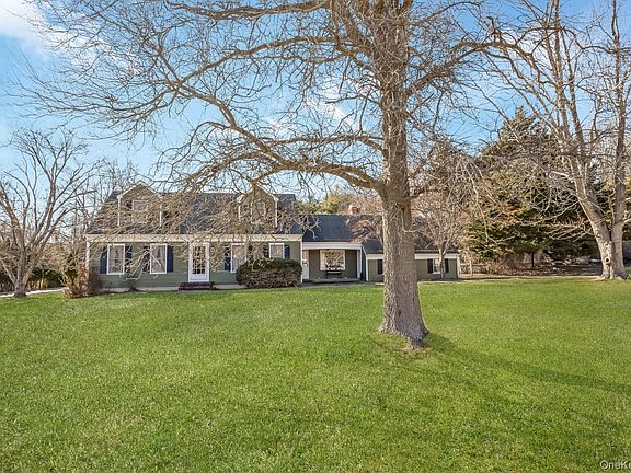 2nd image of 43 Farm Road N