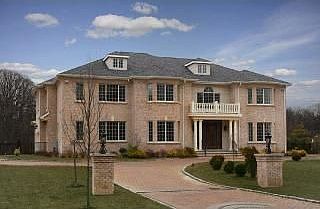1st image of 20 Cedar Ln N