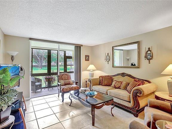 4th image of 8990 S Hollybrook Boulevard #102