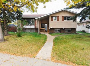 6508 SE 37th Ave, Camrose, AB T4V 3J6
