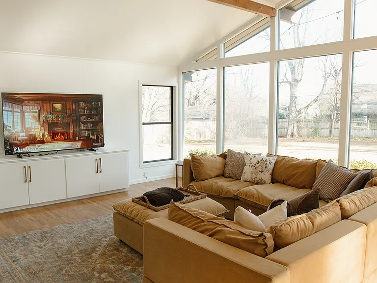 627 Timber Ln — Photo 24