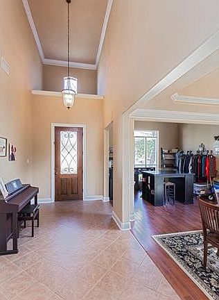 4th image of 309 Hensley Dr