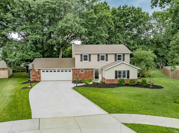 4233 Havenwood Ct, Woodburn, IN 46797