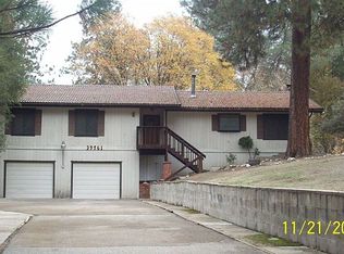 39761 Pine Ridge Rd, Oakhurst, CA 93644