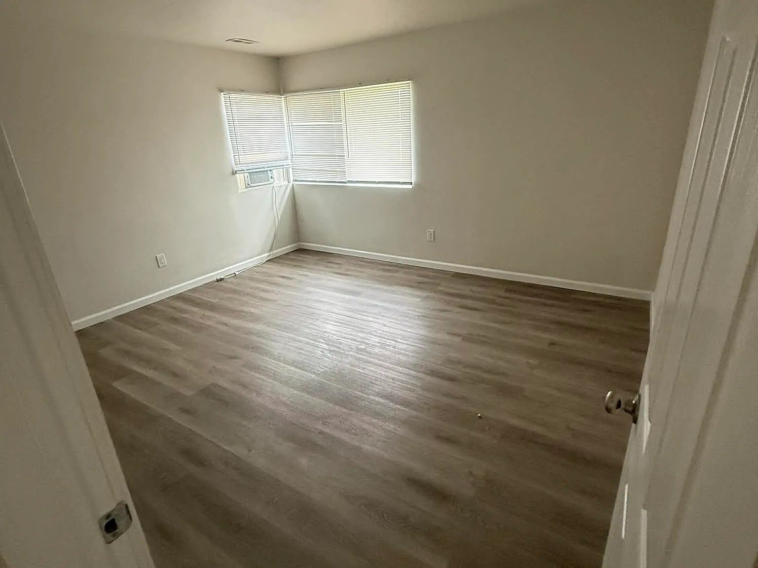 3 bed, 1284 sqft, $1,700 — Photo 3