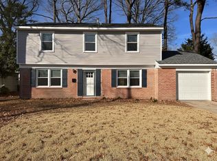 720 Fox Run Rd, Virginia Beach, VA 23452