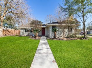 10627 Moonlight Dr, Houston, TX 77096