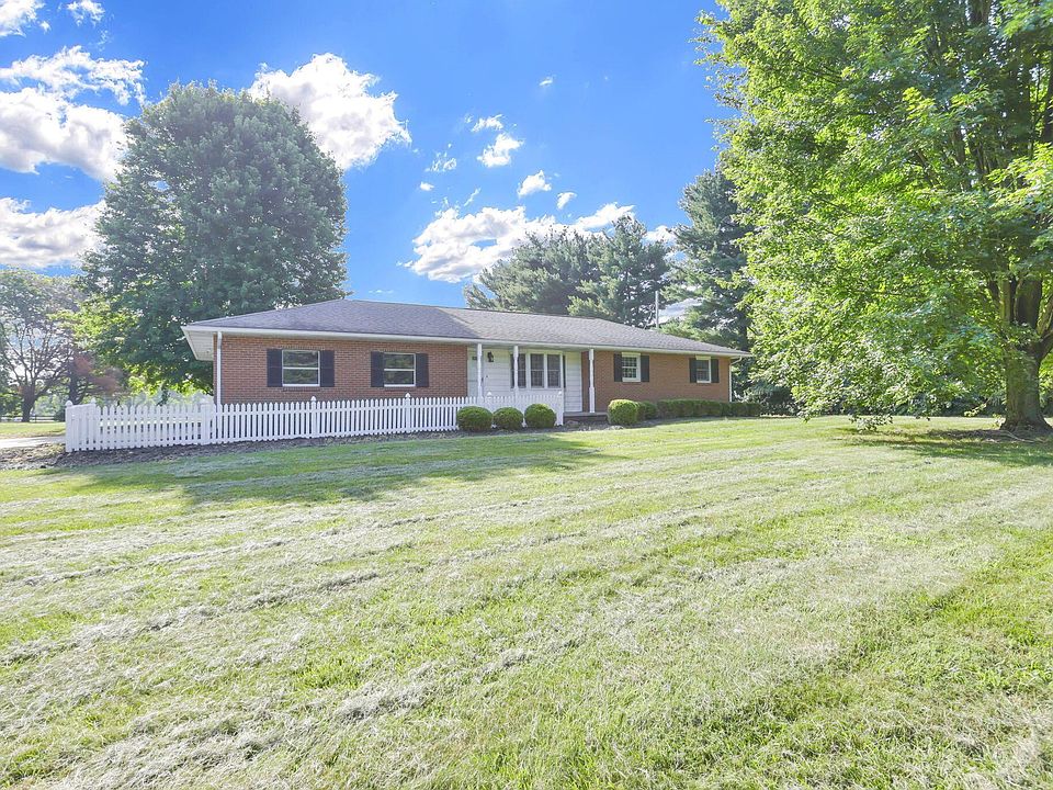 1st image of 274 N Galena Rd