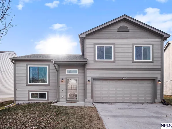 7006 N 90th St, Omaha, NE 68122