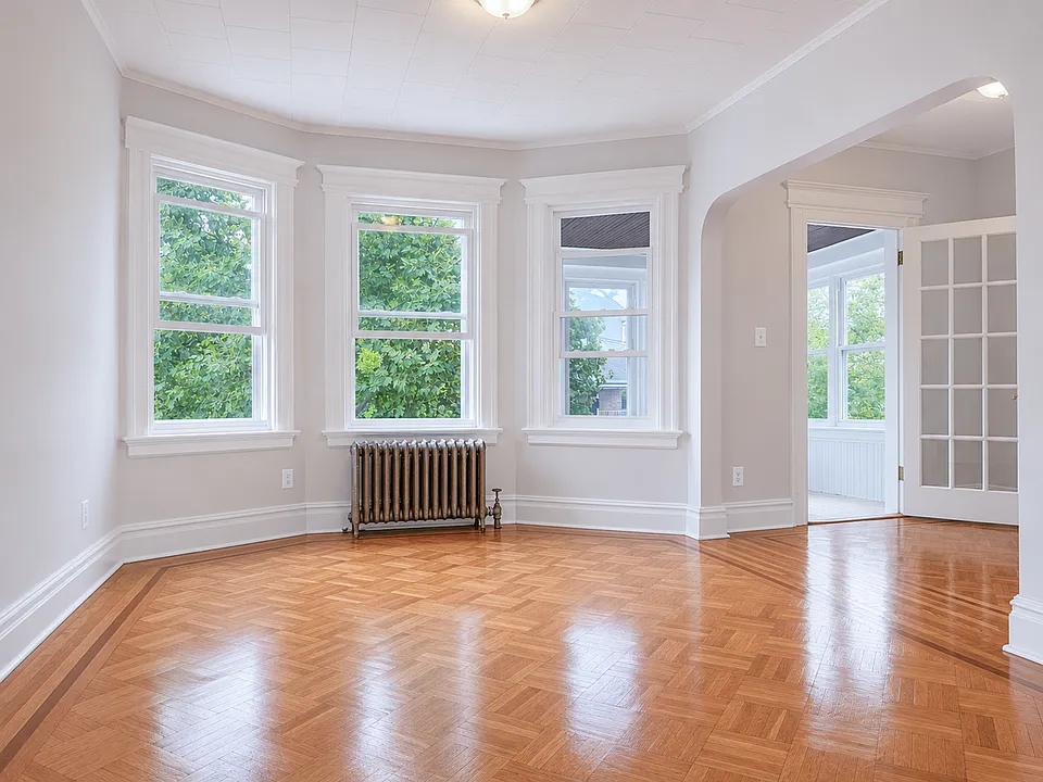 708 Kearny Ave #2