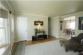 5th image of 818 Kendalwood St NE