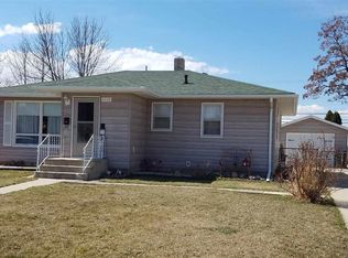 2038 10th Ave, Belle Fourche, SD 57717