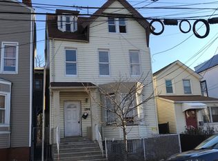 194 Littleton Ave, Newark, NJ 07103
