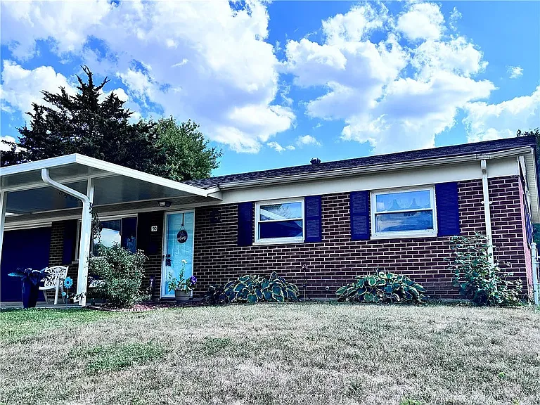 90 Brent Dr — Photo 34