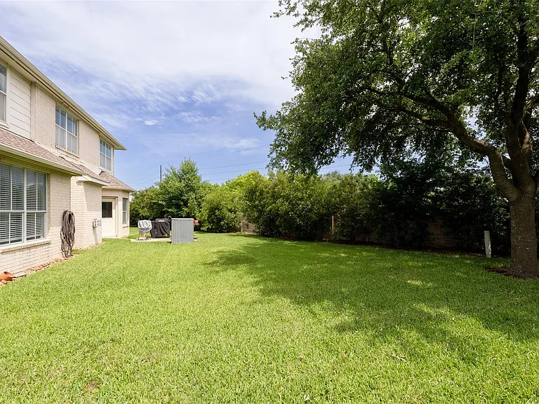 44 Parkway Pl — Photo 42