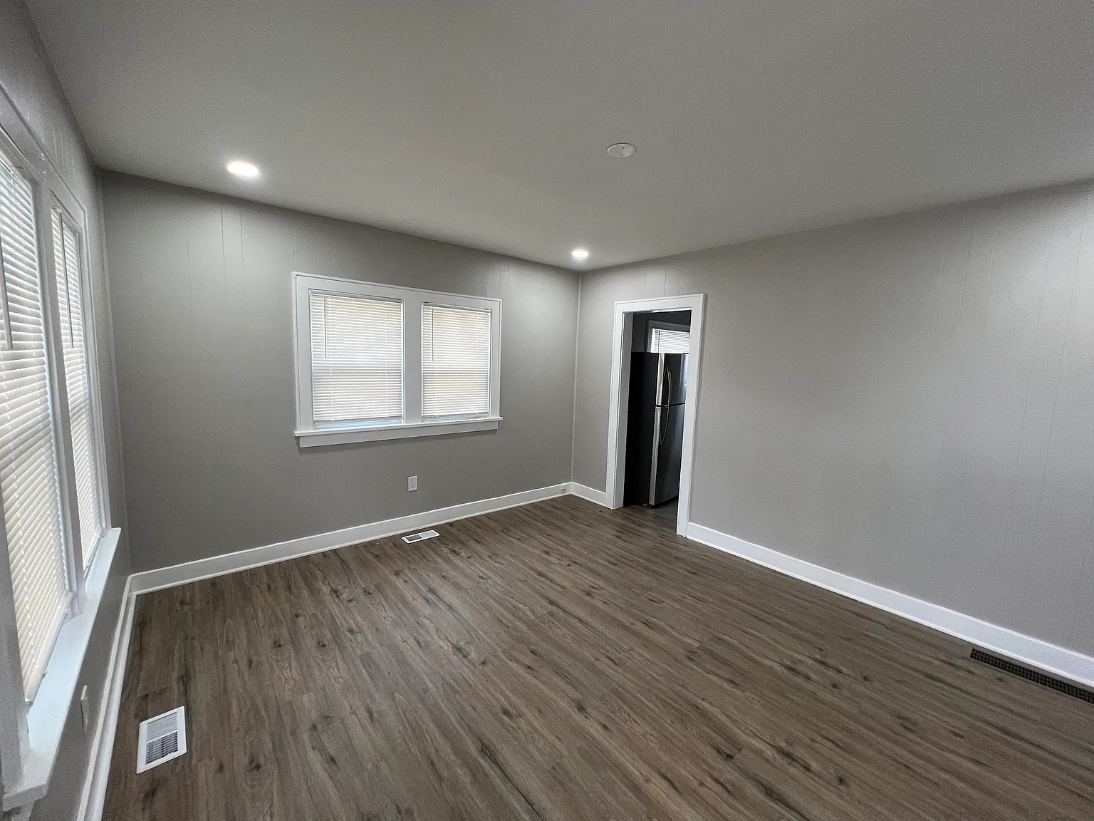 2 bed, 624 sqft, $925 — Photo 2