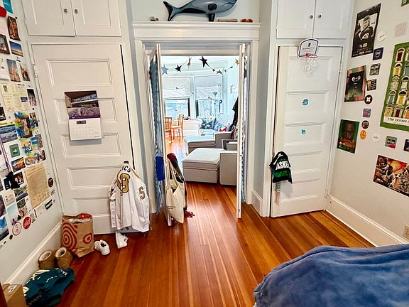 4th image of 5 Winchester St APT 202
