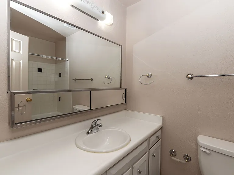 6674 Braun Ct — Photo 5