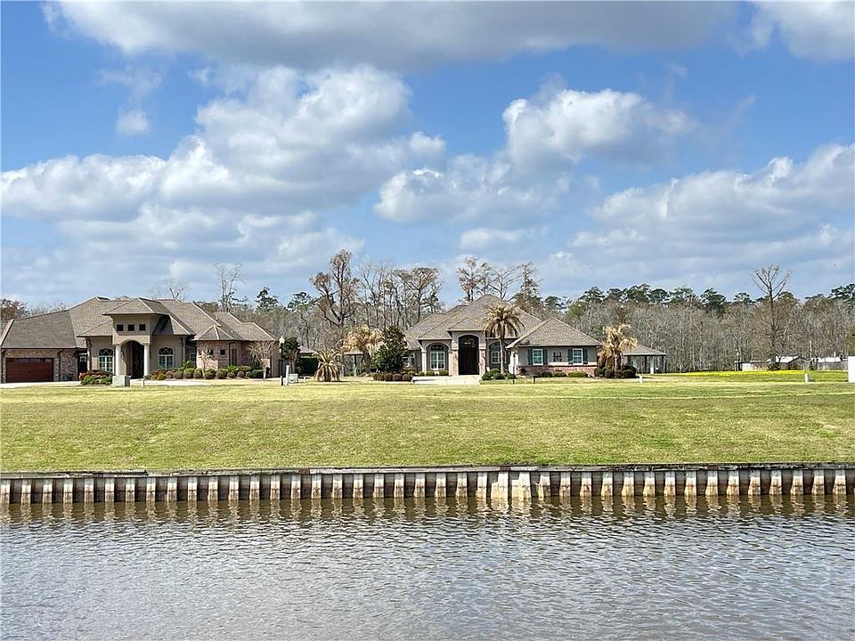 2nd image of 21548 Blue Marlin Dr
