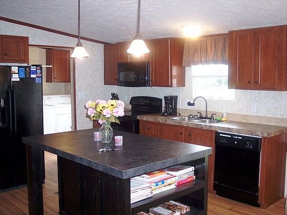 Island Breakfast Bar