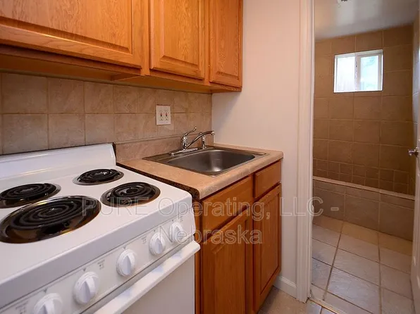 612 N 46th St APT 2, Omaha, NE 68132