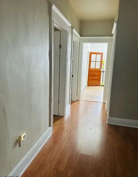 264 Valley St — Photo 5