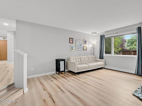 2nd image of 9740 Vanguard Dr APT 29