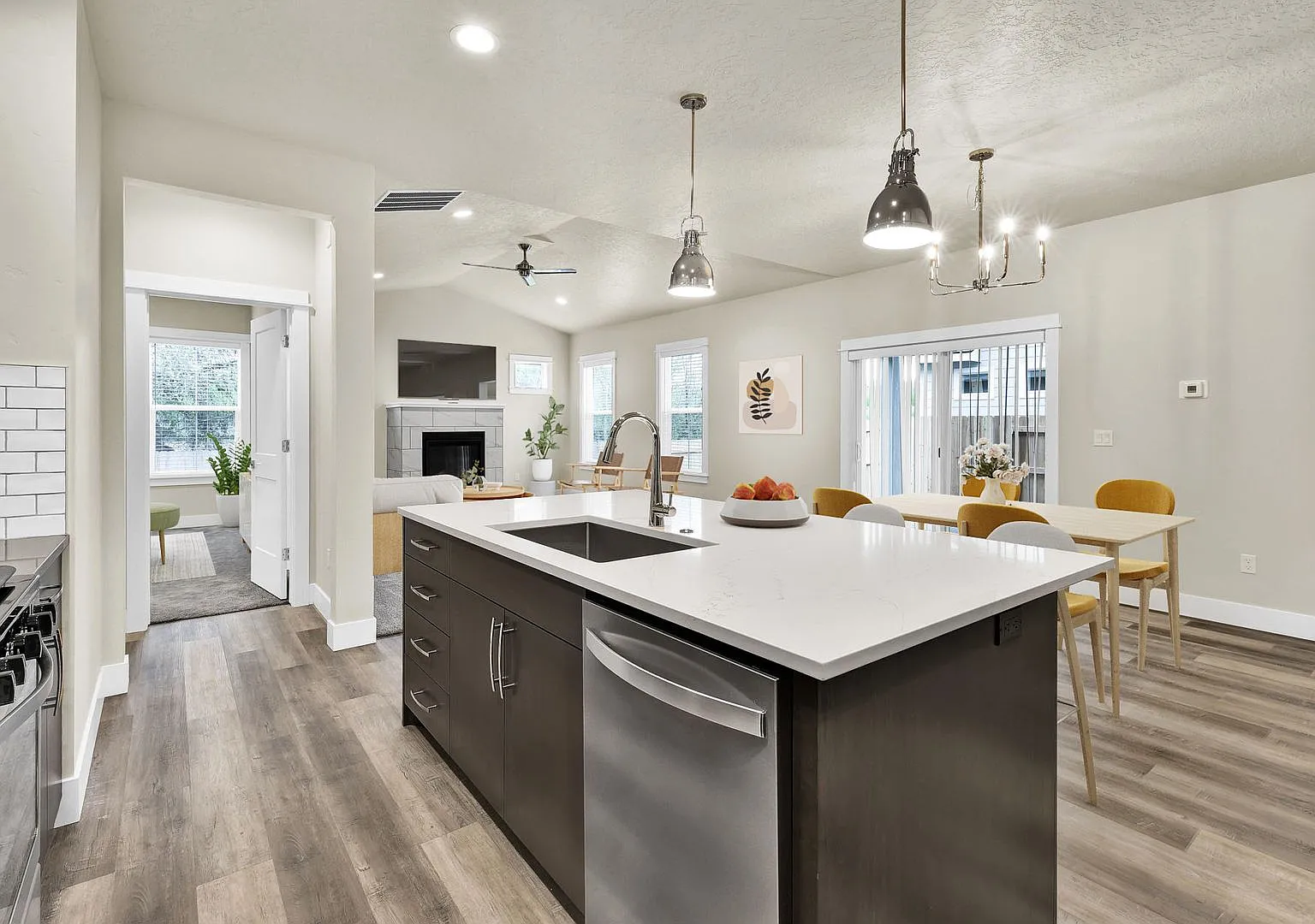 10276 W Utahna Rd. — Photo 3