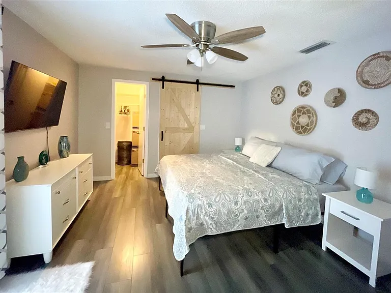 1150 SW Jumper St — Photo 8