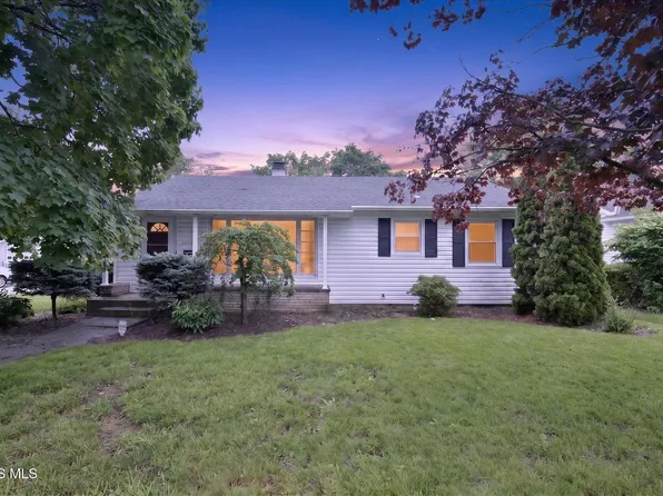2019 N Main St, Findlay, OH 45840