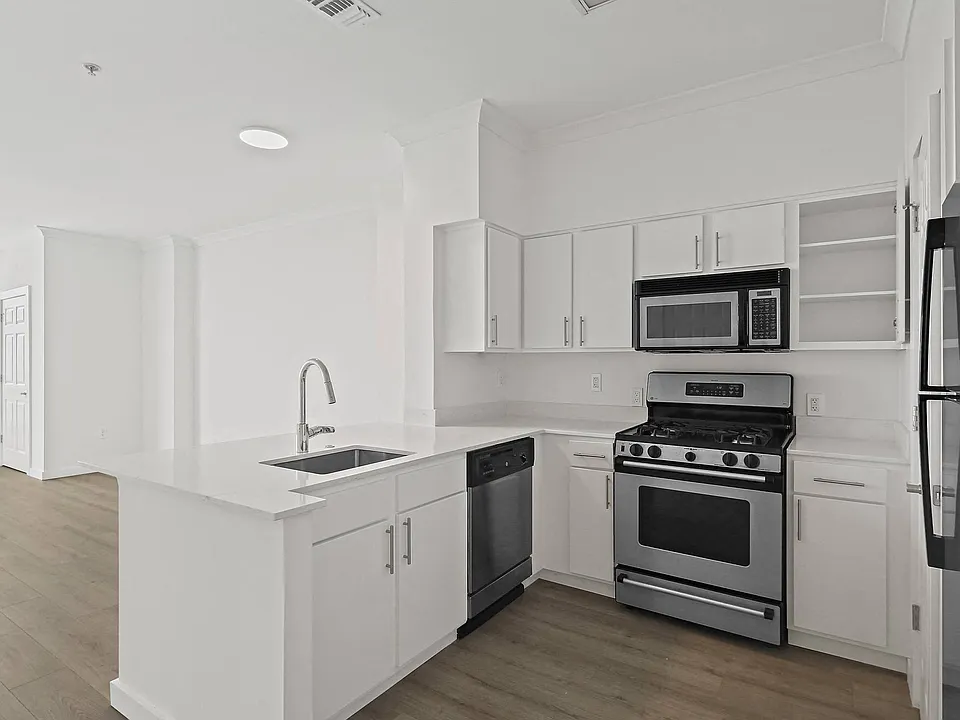 Ballston Place