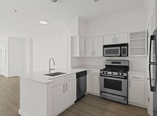 Ballston Place, Arlington, VA 22203