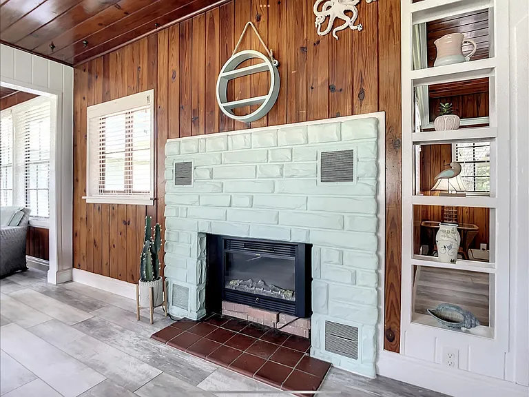 121 Granada St #E — Photo 5