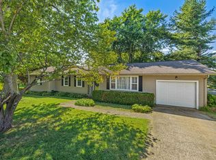 821 Gentry Ln, Madisonville, KY 42431