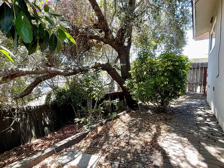 2155 Santa Ynez Ave — Photo 15
