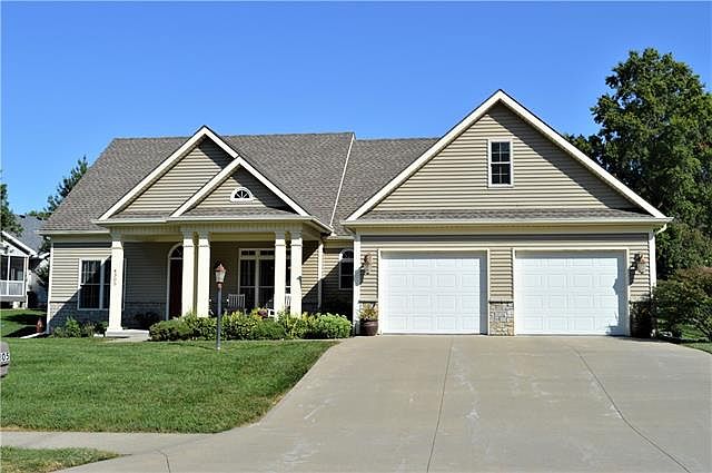 1st image of 4305 Hidden Valley Dr