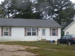 23237 Hilltop Dr, Bushwood, MD 20618