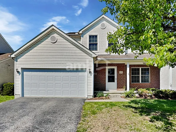 2395 Featherwood Dr, Columbus, OH 43228