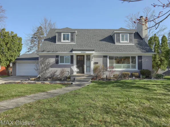 18880 Devonshire St, Beverly Hills, MI 48025