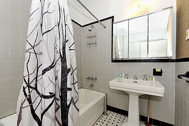 Rented by Eisenberg Exclusives