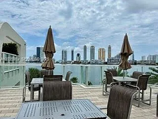 3000 Island Blvd #603 — Photo 23