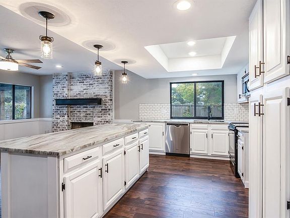 2nd image of 1702 Redbird Cir
