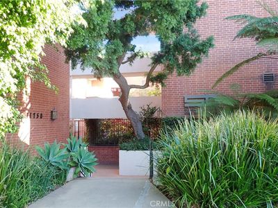 11750 W Sunset Blvd APT 214, Los Angeles, CA, 90049
